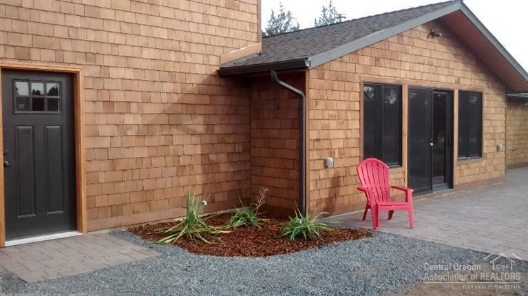 67175 Harrington Loop Road Bend, OR 97703 - Photo 20 of 25 Additional Photo
