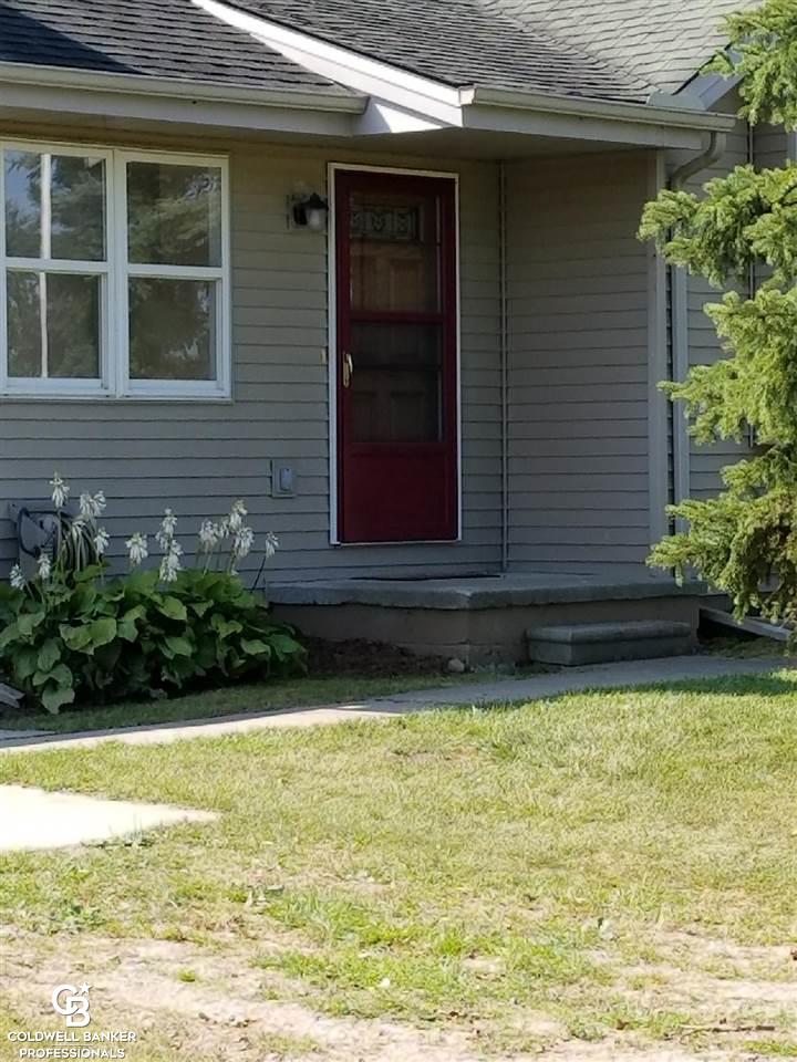 8945 Fisher Road Avoca, MI 48006 - Photo 10 of 39 entry