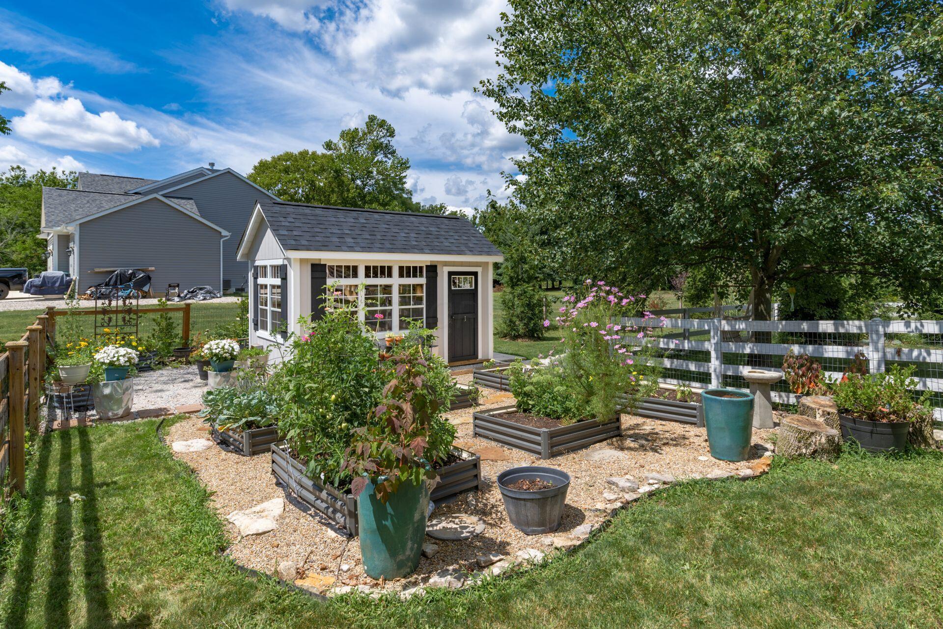 12685 Gorsuch Road Galena, OH 43021 - Photo 47 of 58 Potting shed