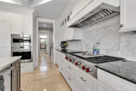 a outdoor space with patio the couches and a dining table with garden view