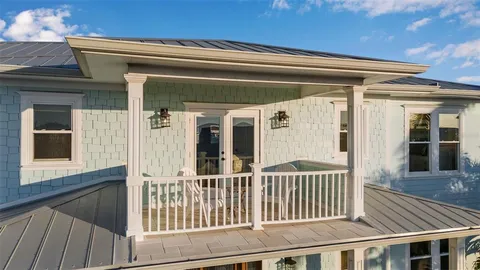 $3,950,000 | 718 Key Royale Drive, Holmes Beach, FL 34217