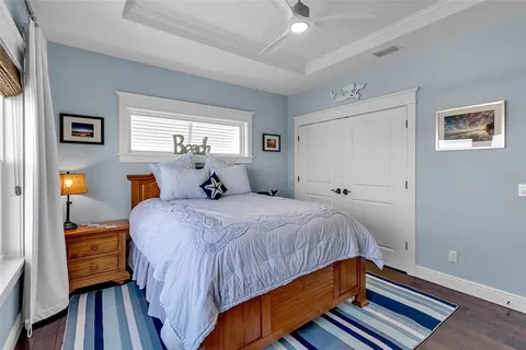 $3,950,000 | 718 Key Royale Drive, Holmes Beach, FL 34217