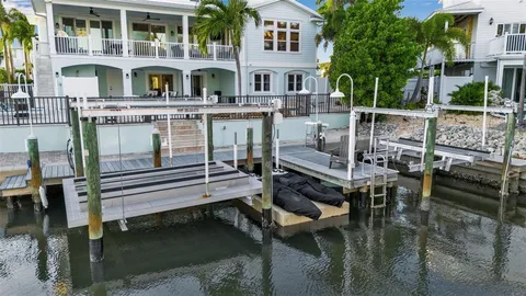$3,950,000 | 718 Key Royale Drive, Holmes Beach, FL 34217