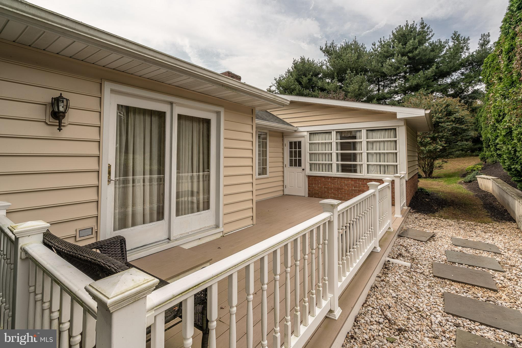 13 Countryside Lane Lititz, PA 17543 - Photo 7 of 34