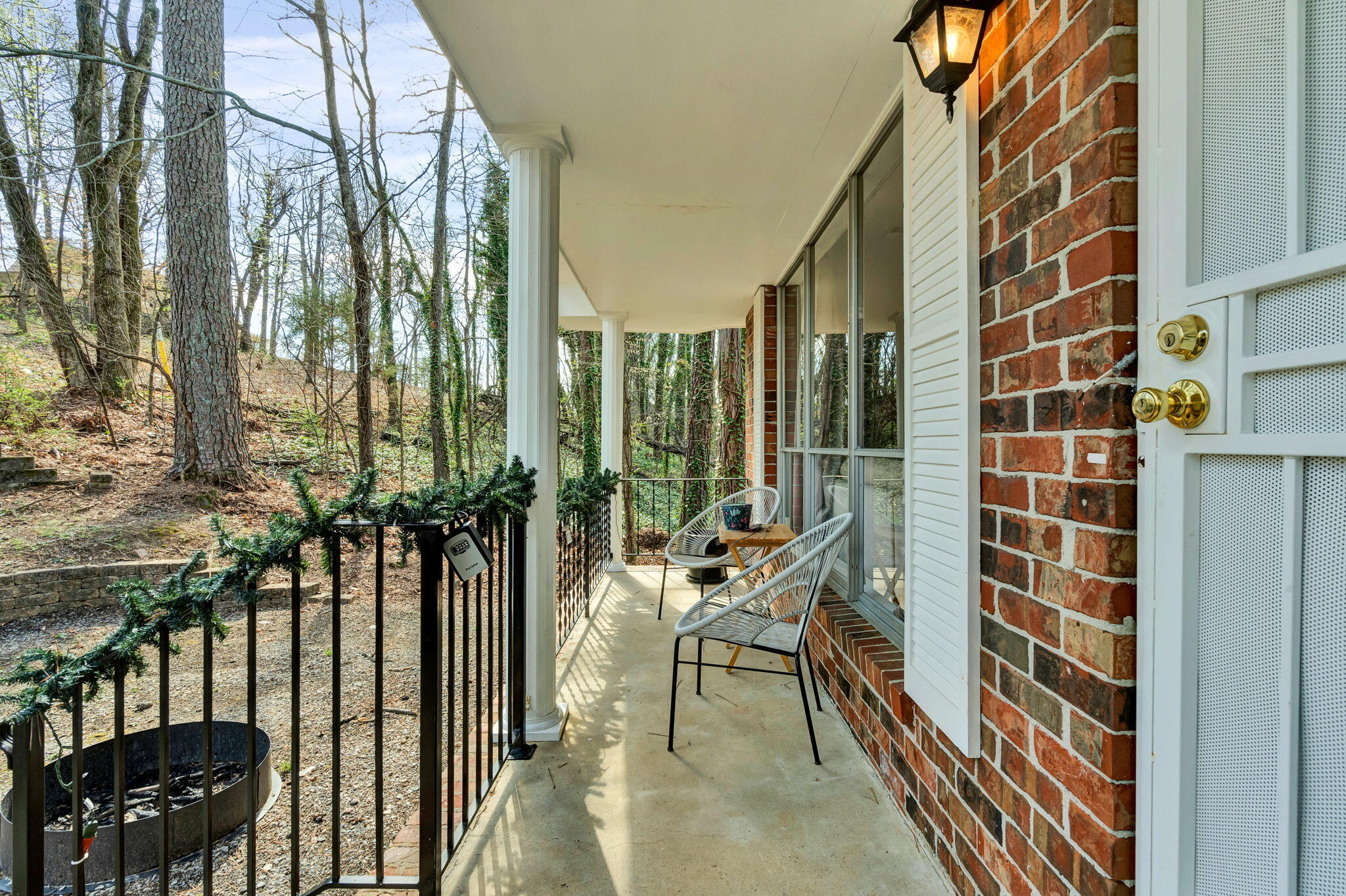 1017 North Sanctuary Road Chattanooga, TN 37421 - Photo 3 of 27 34-web-or-mls-DSC07916