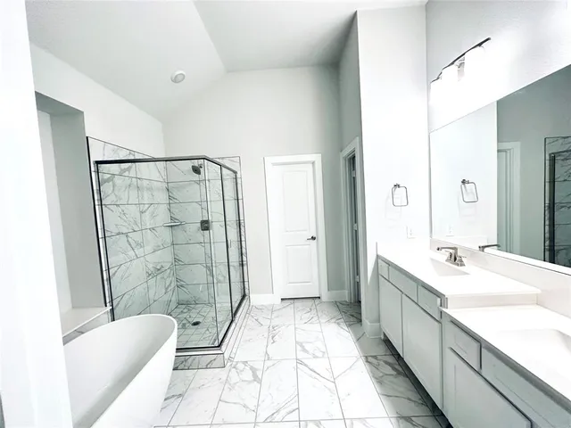 $2,800 | 6242 Lake Brook Drive, Pilot Point, TX 76258