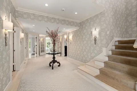 $3,950,000 | 4 Claybrook Road, Dover, MA 02030