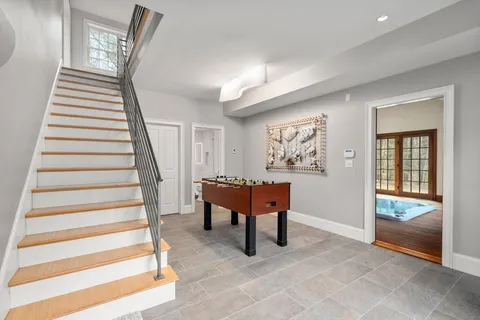 $3,950,000 | 4 Claybrook Road, Dover, MA 02030