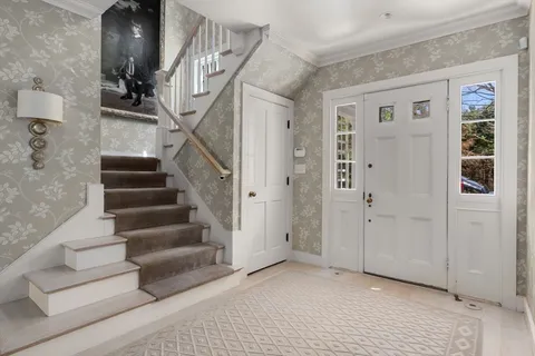 $3,950,000 | 4 Claybrook Road, Dover, MA 02030