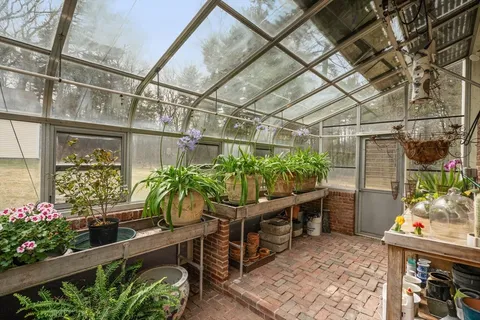 $3,950,000 | 4 Claybrook Road, Dover, MA 02030