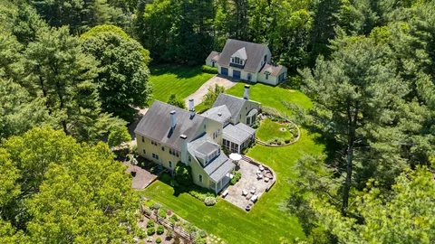 $3,950,000 | 4 Claybrook Road, Dover, MA 02030