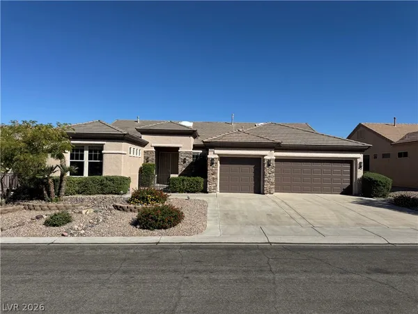 $949,900 | 1653 Wellington Springs Avenue, Henderson, NV 89052