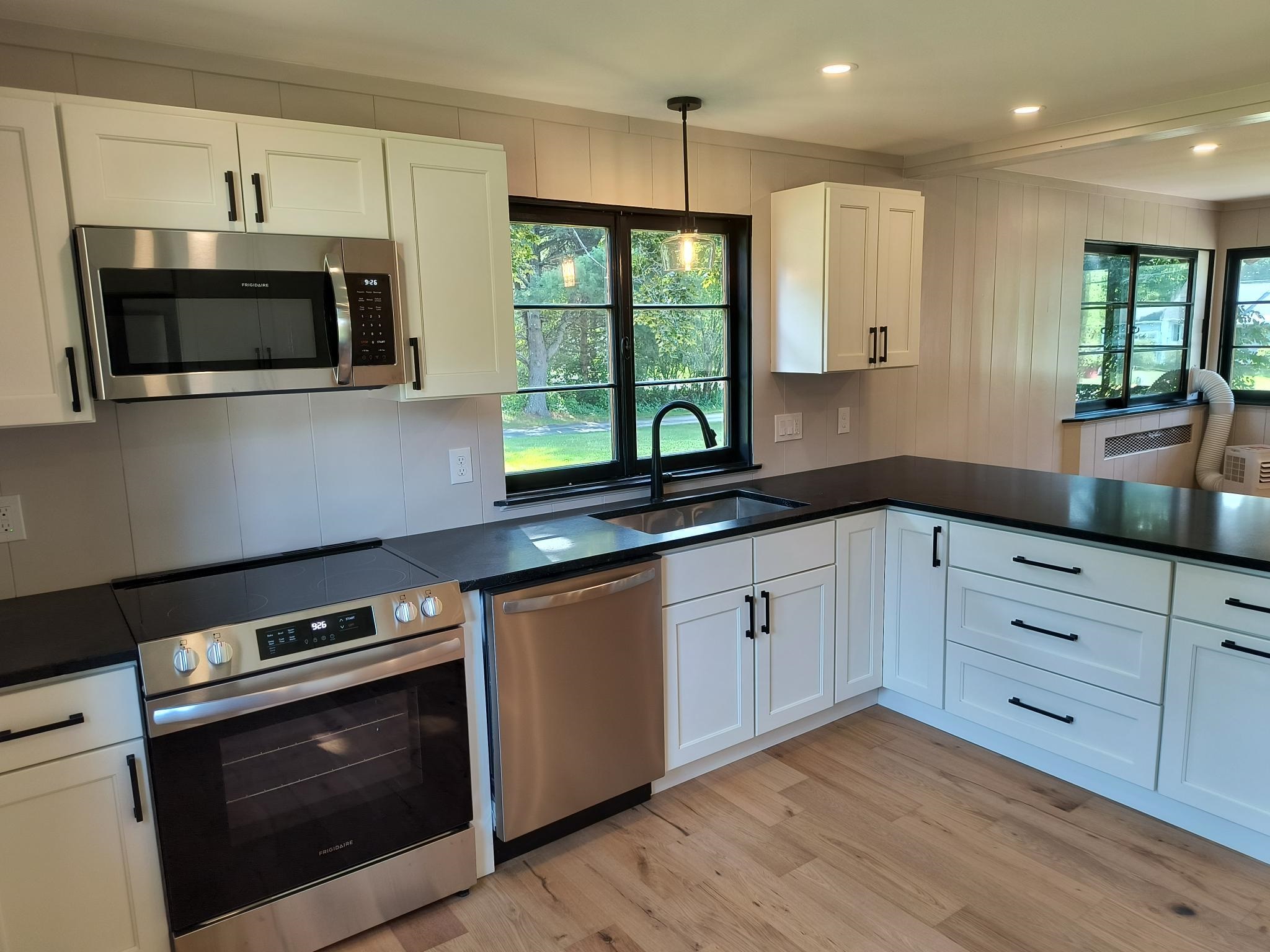 101 Arch Street Keene, NH 03431 - Photo 4 of 50