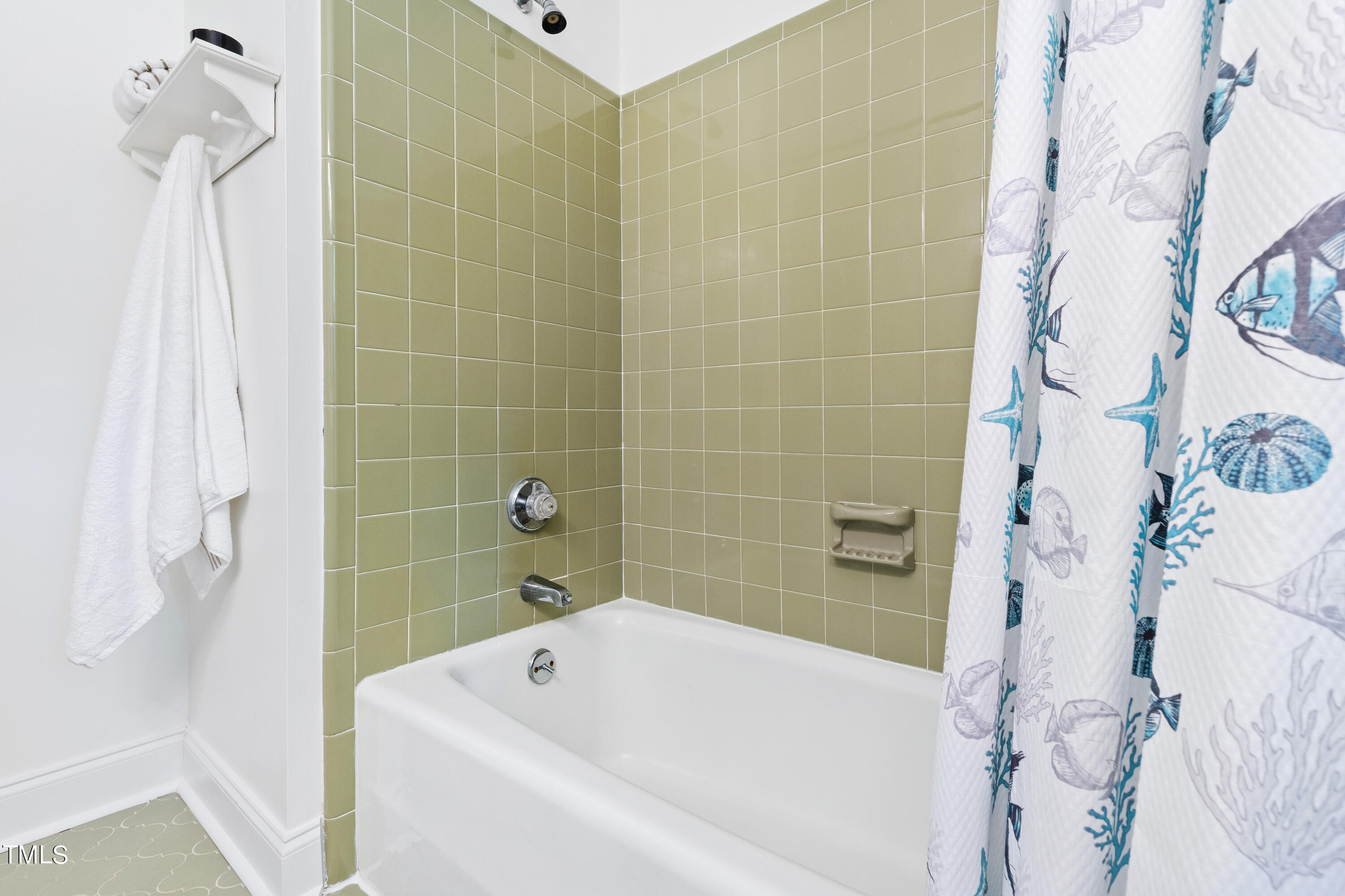 5501 Old Forge Circle Raleigh, NC 27609 - Photo 32 of 34 Bathroom