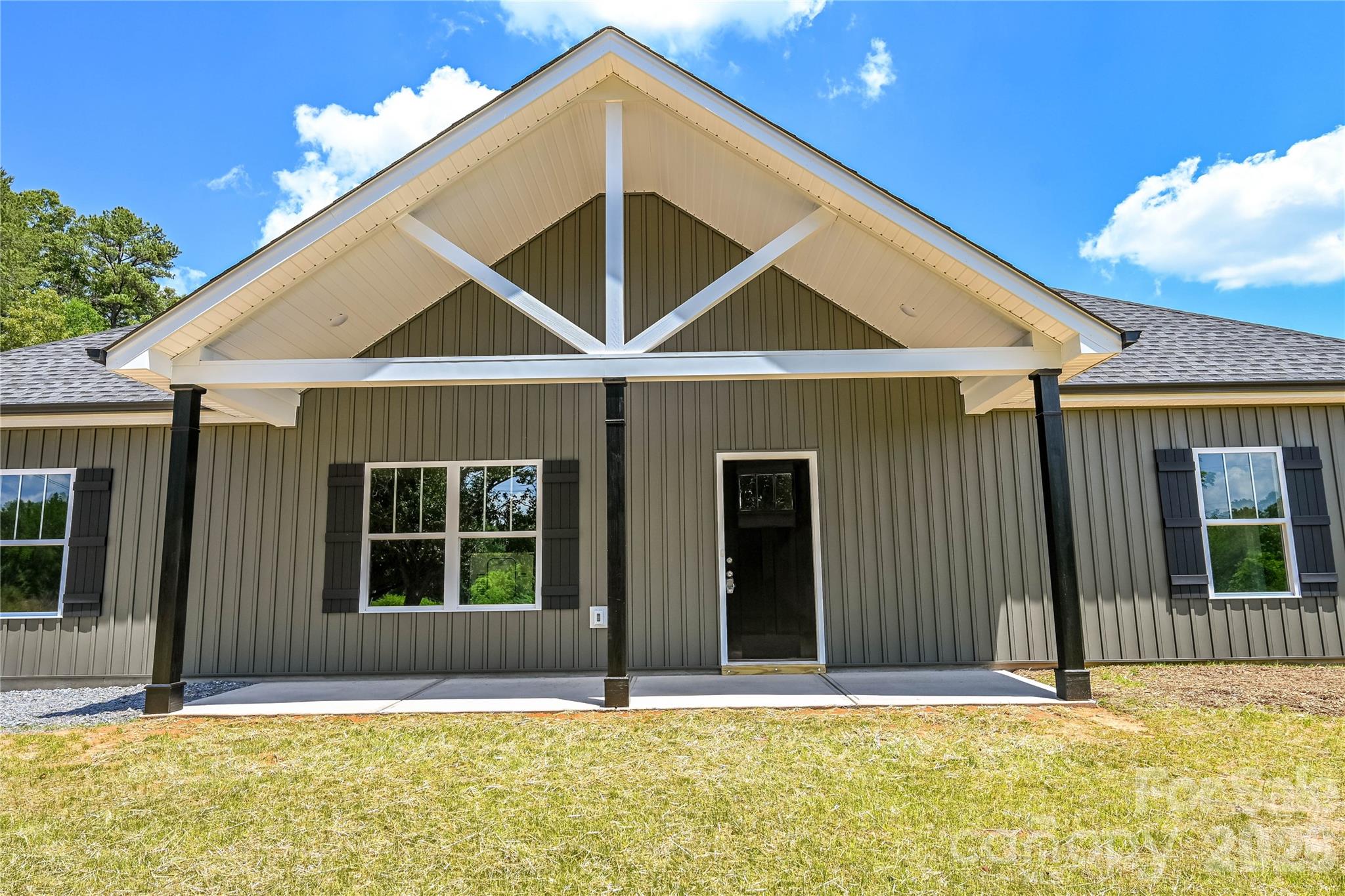 3100 Henry's Knob Road Clover, SC 29710 - Photo 2 of 41