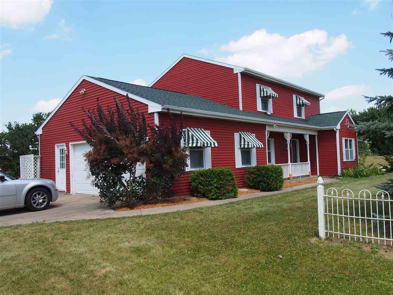 422 West Gump Road Fort Wayne, IN 46845 - Photo 1 of 35 Gallery Image 1
