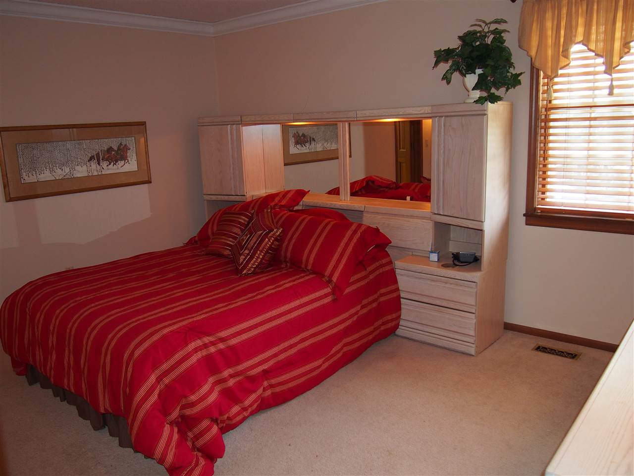 422 West Gump Road Fort Wayne, IN 46845 - Photo 23 of 35 Gallery Image 23