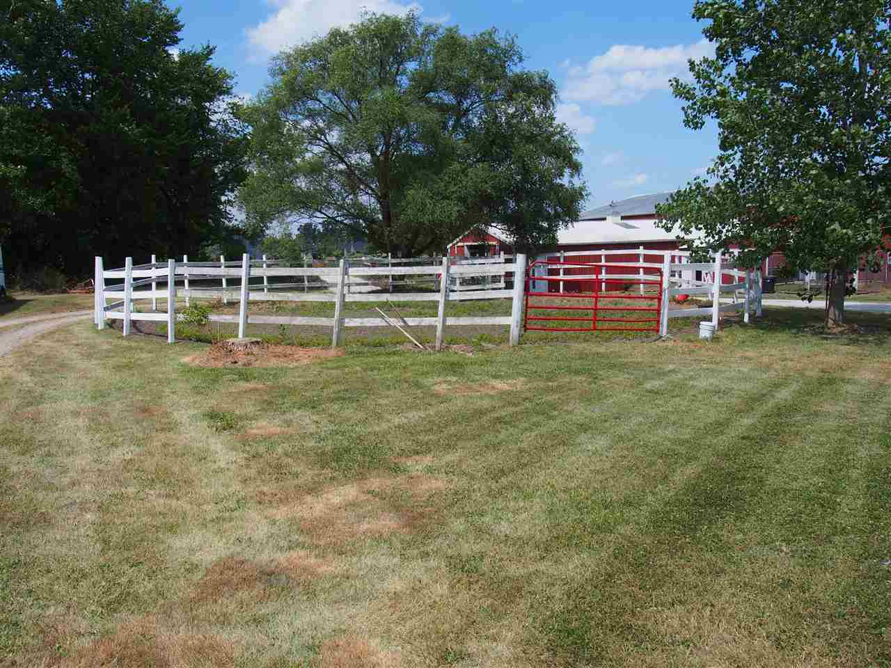 422 West Gump Road Fort Wayne, IN 46845 - Photo 33 of 35 Gallery Image 33