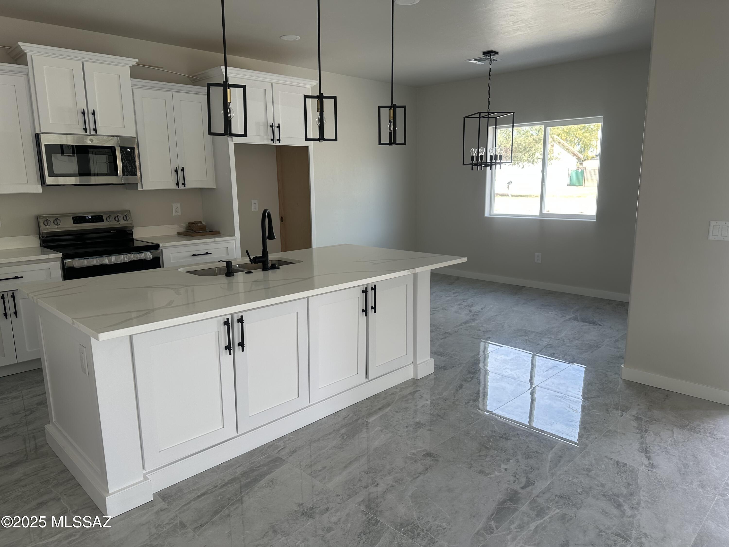 1722 Camino Jacinto Rio Rico, AZ 85648 - Photo 3 of 8 Gallery Image 3
