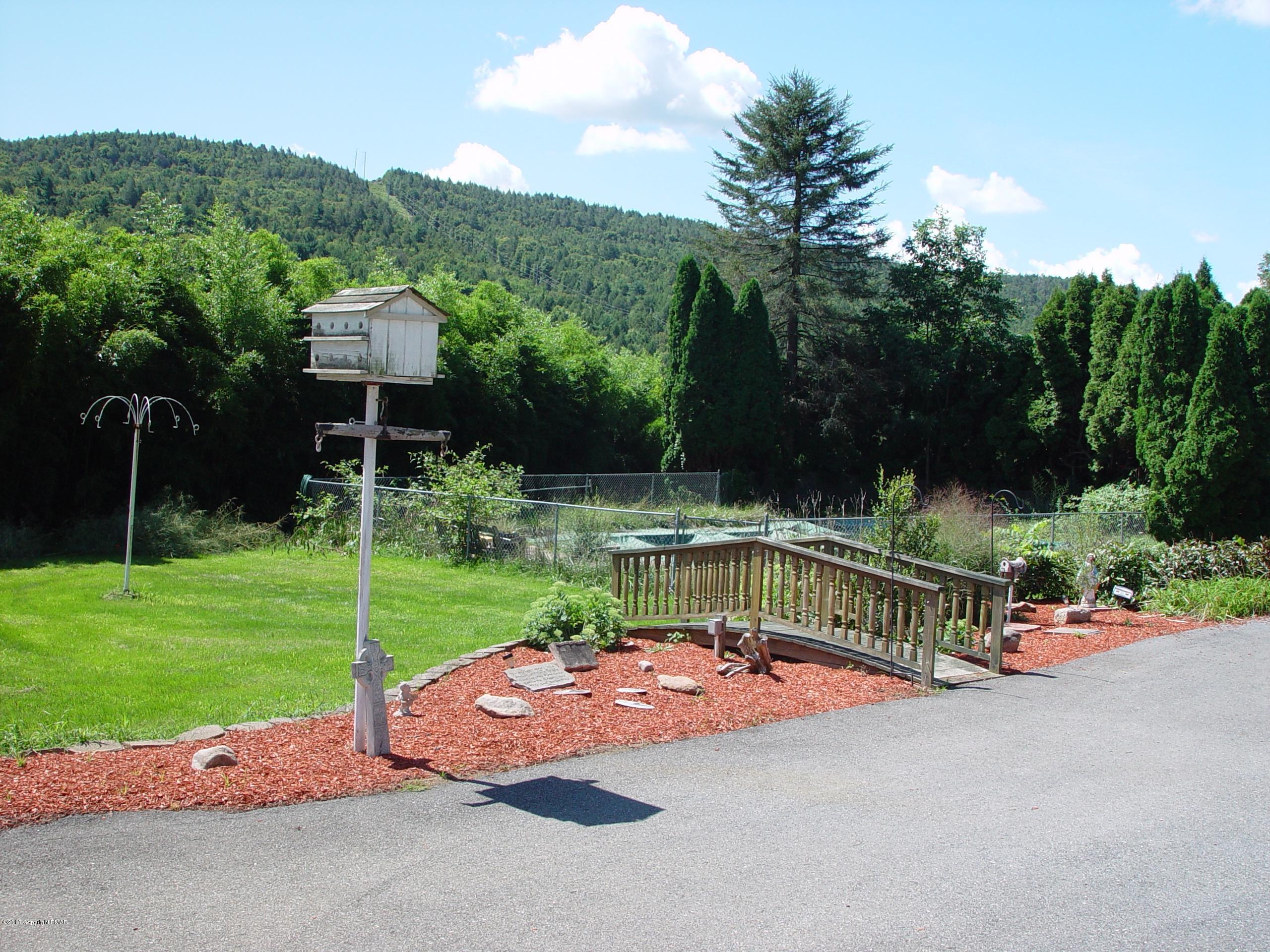 396 Good Times Road Kunkletown, PA 18058 - Photo 6 of 45 a view of garden with green space