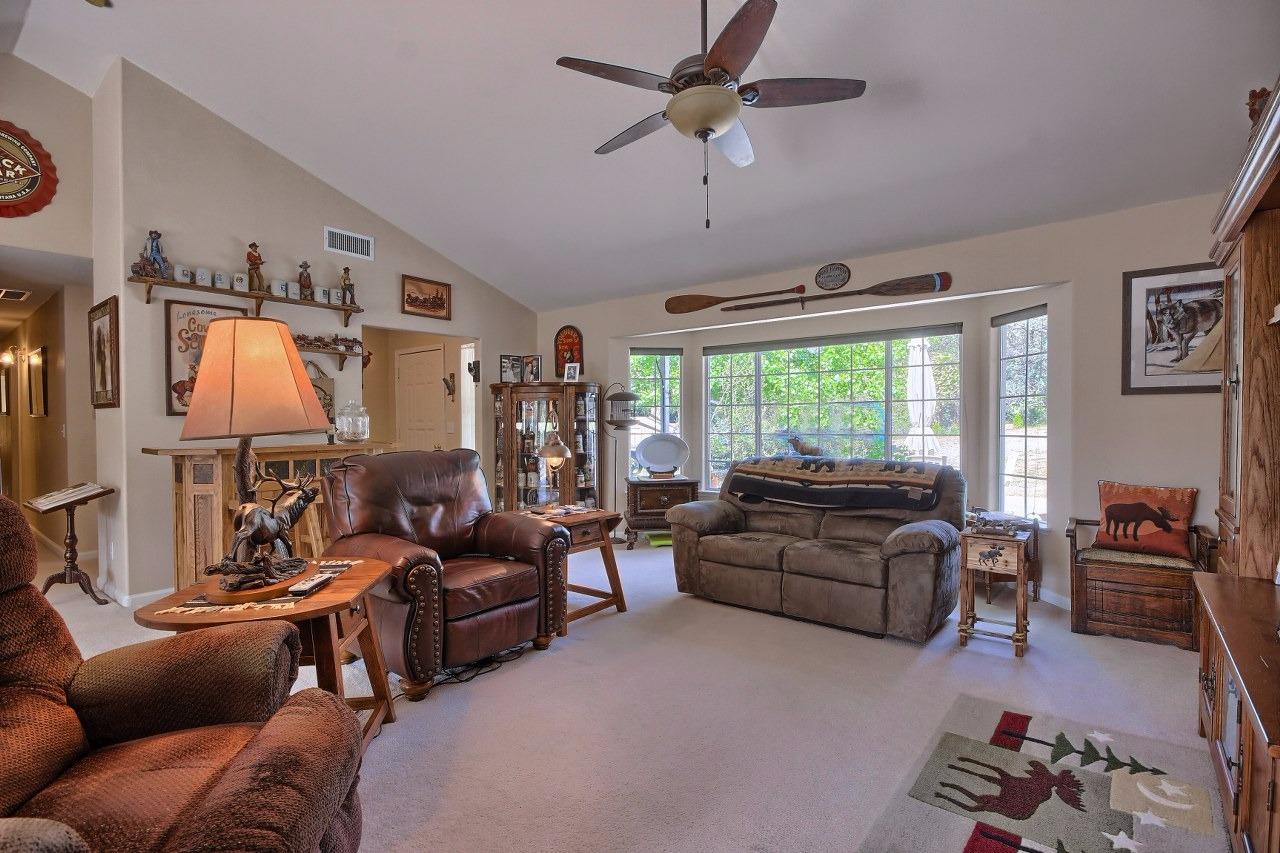 46002 Farmstead Road Coarsegold, CA 93614 - Photo 8 of 45 Gallery Image 8