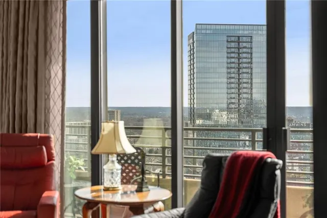 $1,100,000 | 750 Park Avenue Northeast, Unit 29E, Atlanta, GA 30326