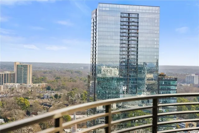 $1,100,000 | 750 Park Avenue Northeast, Unit 29E, Atlanta, GA 30326