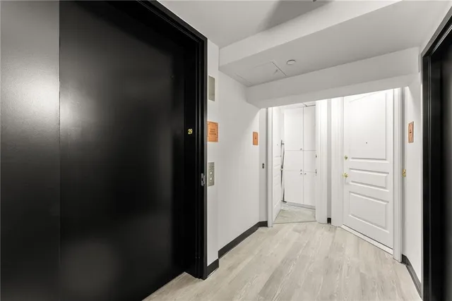 $1,100,000 | 750 Park Avenue Northeast, Unit 29E, Atlanta, GA 30326