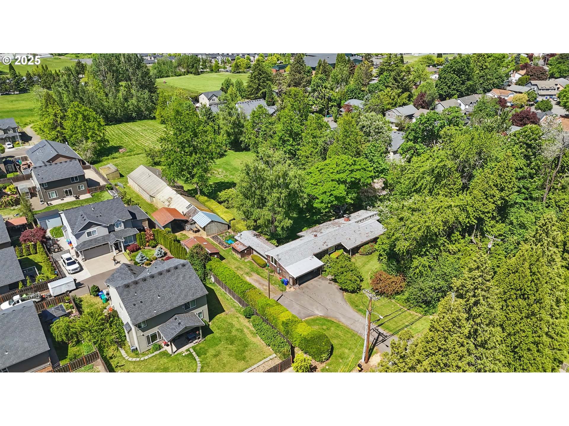 2075 Southeast Palmblad Road Gresham, OR 97080 - Photo 33 of 36