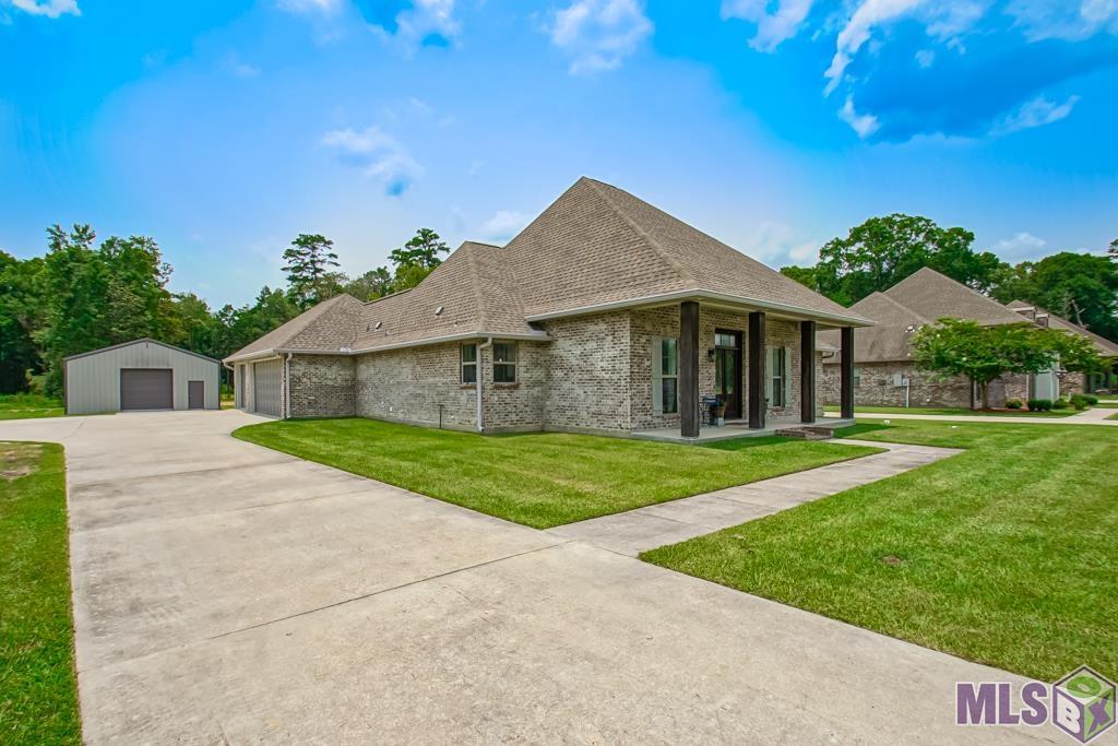 34951 Clinton Allen Road Denham Springs, LA 70706 - Photo 3 of 44