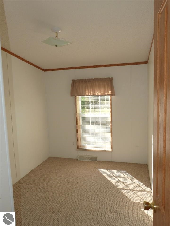2887 North Seeley Road Manton, MI 49663 - Photo 20 of 59 1775588-19.JPG