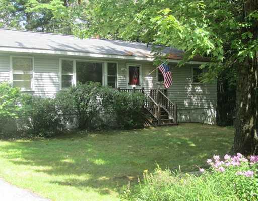 44 Hadlock Road Falmouth, ME 04105 - Photo 1 of 19 Exterior Front.