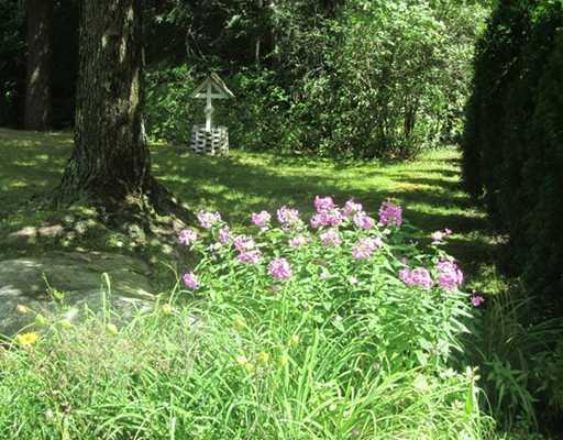 44 Hadlock Road Falmouth, ME 04105 - Photo 17 of 19 Yard/Garden.