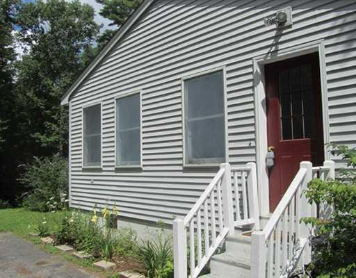 44 Hadlock Road Falmouth, ME 04105 - Photo 6 of 19 Exterior Front.