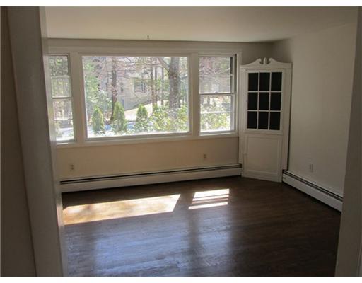 44 Hadlock Road Falmouth, ME 04105 - Photo 10 of 19 Dining Room.