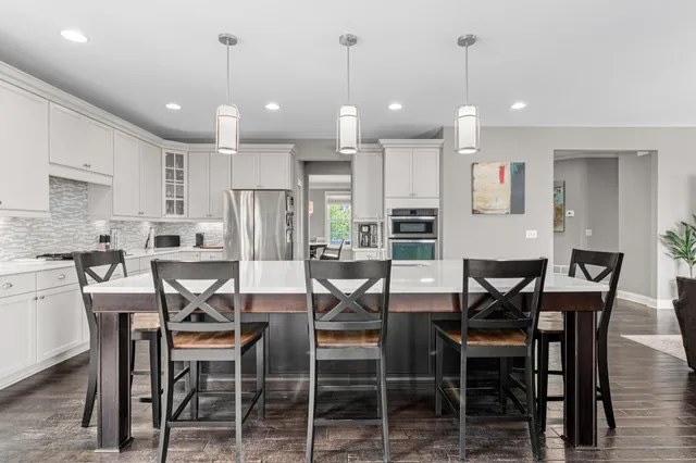 $649,900 | 12598 84th Place North, Maple Grove, MN 55369