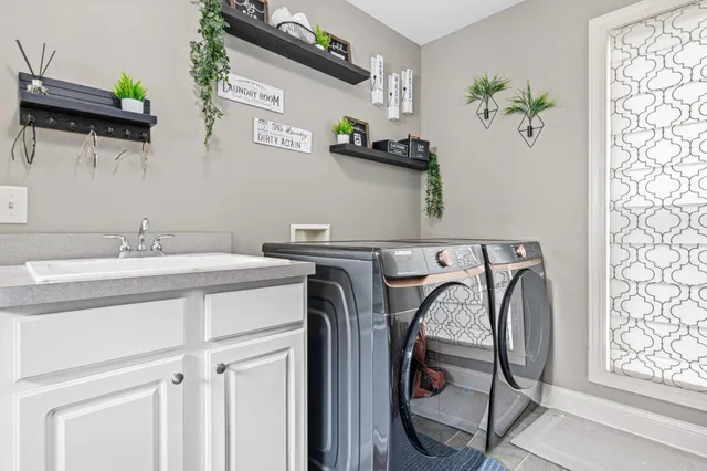 $649,900 | 12598 84th Place North, Maple Grove, MN 55369