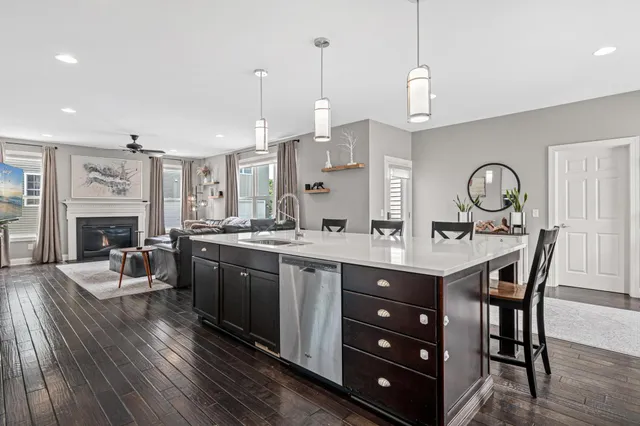 $649,900 | 12598 84th Place North, Maple Grove, MN 55369