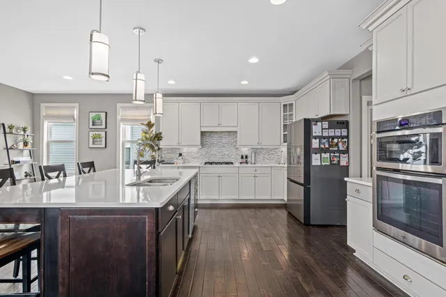 $649,900 | 12598 84th Place North, Maple Grove, MN 55369