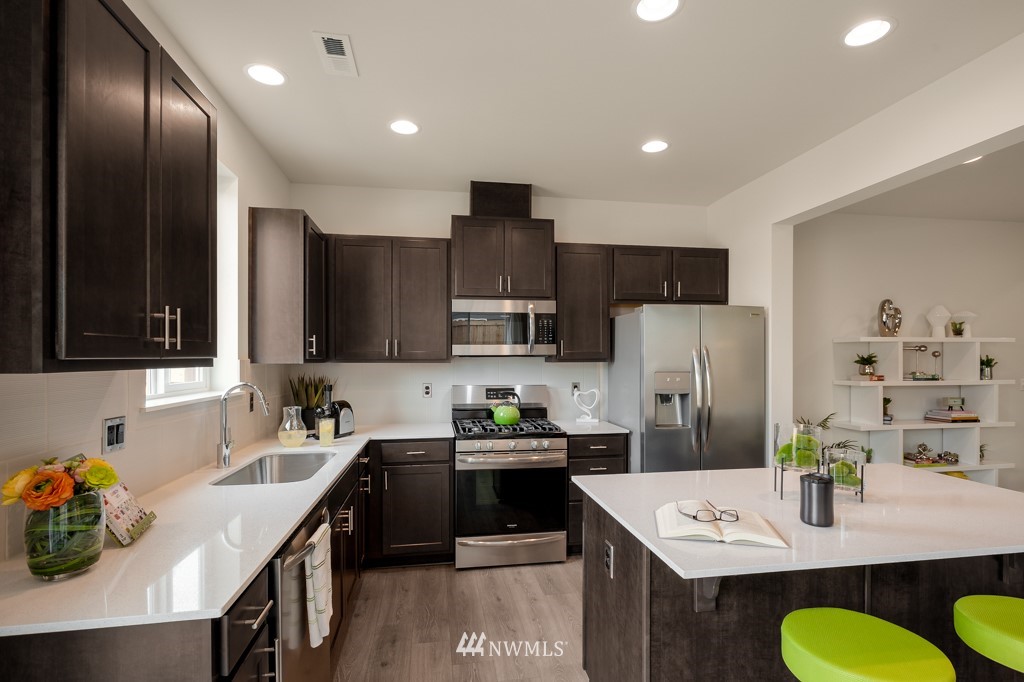 3524 194th Place Southeast, Unit 50 Bothell, WA 98012 - Photo 2 of 19 Gallery Image 2