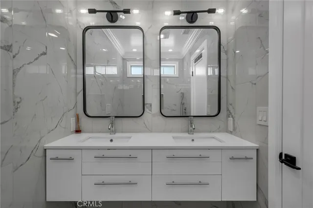 $1,749,999 | 314 Ultimo Avenue, Long Beach, CA 90814