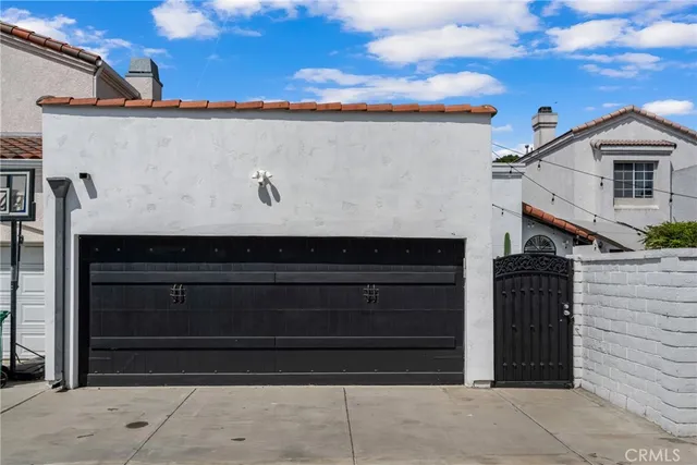 $1,749,999 | 314 Ultimo Avenue, Long Beach, CA 90814