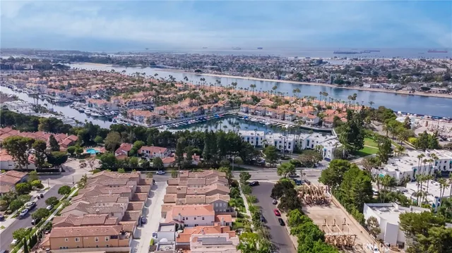 $1,749,999 | 314 Ultimo Avenue, Long Beach, CA 90814