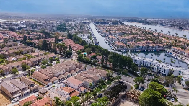 $1,749,999 | 314 Ultimo Avenue, Long Beach, CA 90814