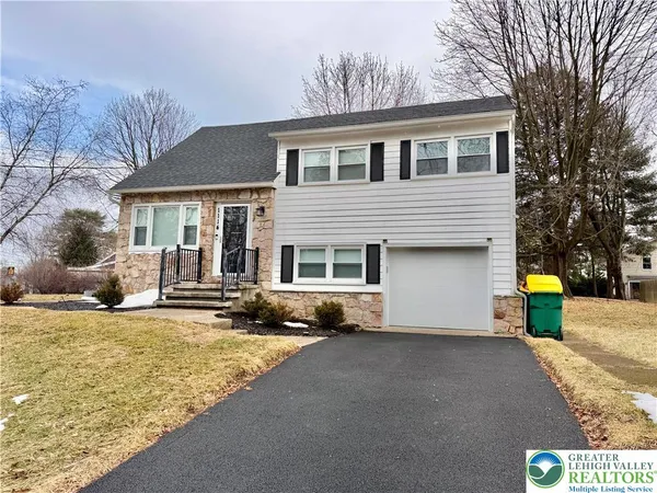 $2,850 | 1114 Whitehall Avenue, Easton, PA 18045