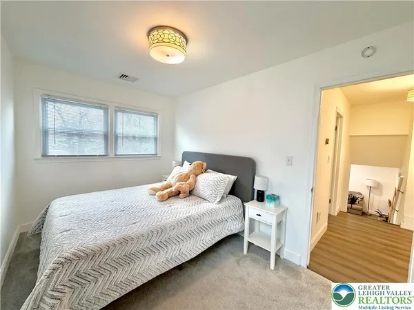 $2,850 | 1114 Whitehall Avenue, Easton, PA 18045