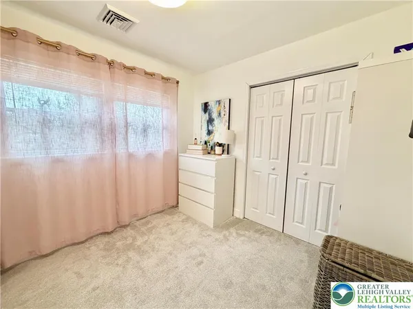 $2,850 | 1114 Whitehall Avenue, Easton, PA 18045