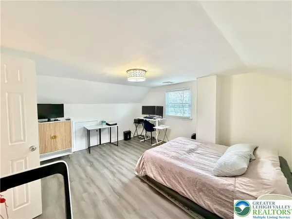 $2,850 | 1114 Whitehall Avenue, Easton, PA 18045