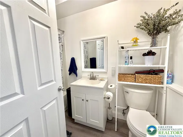 $2,850 | 1114 Whitehall Avenue, Easton, PA 18045