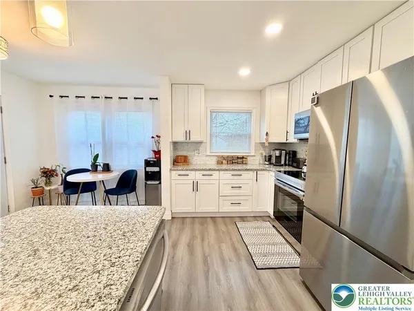 $2,850 | 1114 Whitehall Avenue, Easton, PA 18045